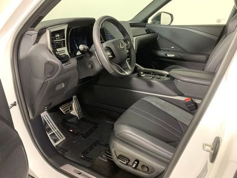 Used 2024 Lexus TX 500h AWD image 26