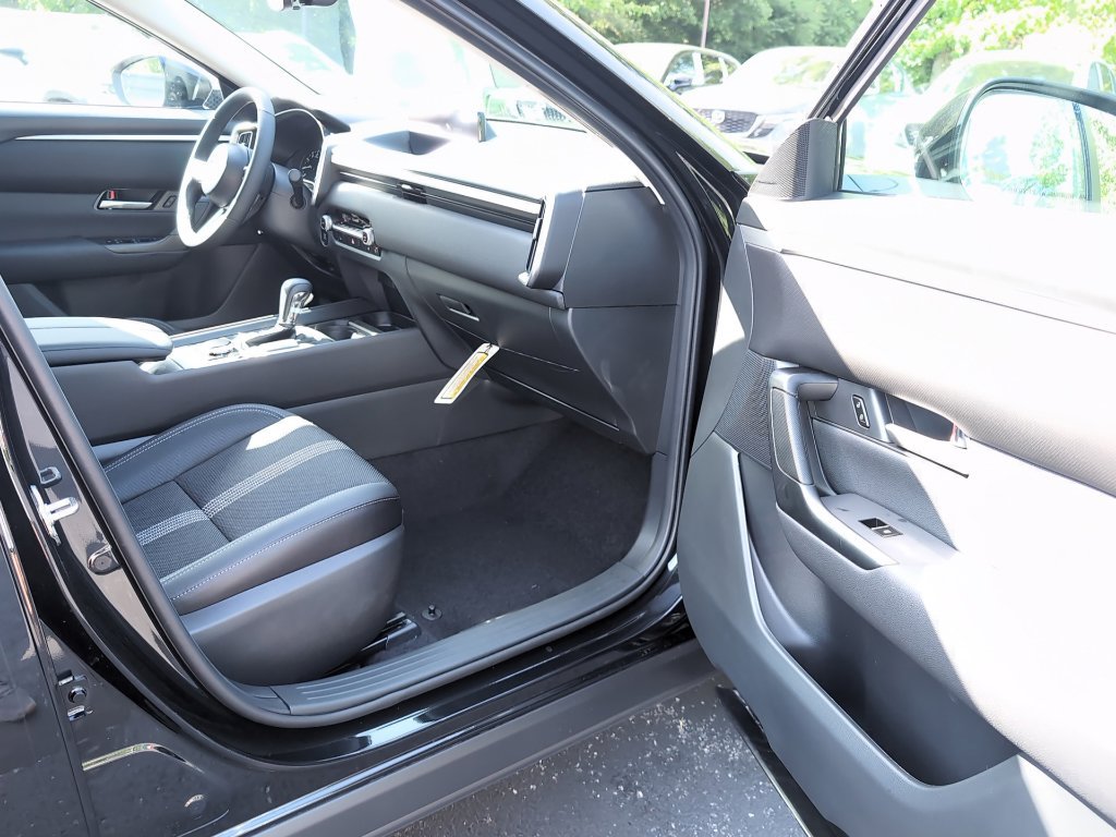 New 2026 MAZDA CX-50 Meridian Edition w/ Weather Package AWD/4WD image 9