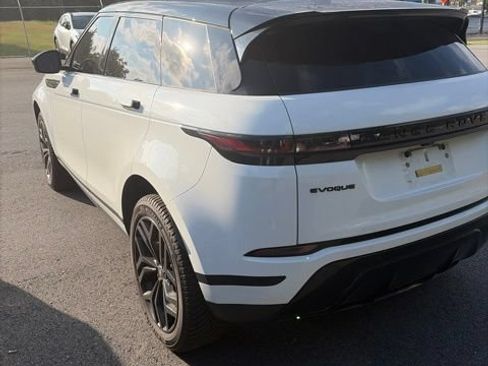 Used 2020 Land Rover Range Rover Evoque S AWD/4WD image 4