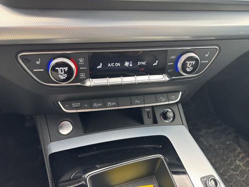 Used 2024 Audi Q5 2.0T Premium Plus image 15