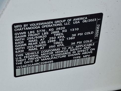 Used 2024 Volkswagen Atlas Cross Sport SEL R-Line AWD/4WD image 27
