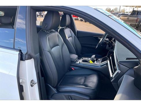 Used 2020 Audi Q8 Premium Plus w/ Premium Plus Package image 8