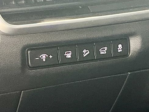 Used 2025 Kia Telluride EX X-Line AWD/4WD image 10