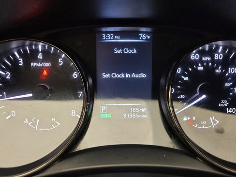 Used 2017 Nissan Rogue S AWD/4WD image 23