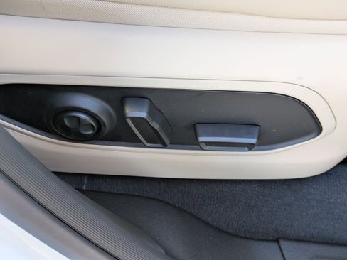 New 2026 Jeep Grand Cherokee Limited image 29