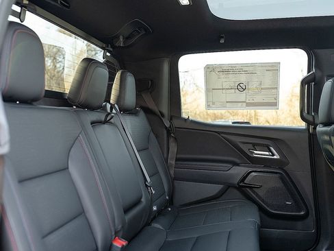 New 2024 Chevrolet Silverado EV RST image 28