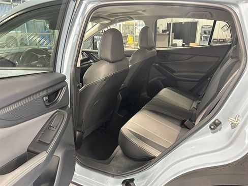 Used 2022 Subaru Crosstrek 2.5i Sport w/ Moonroof Package image 13