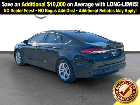 Used 2018 Ford Fusion SE image 4