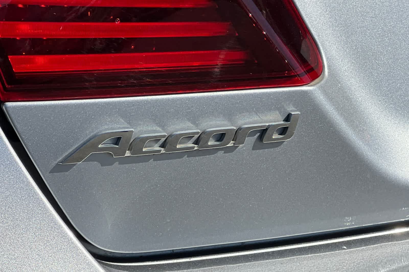 Used 2017 Honda Accord EX-L image 31