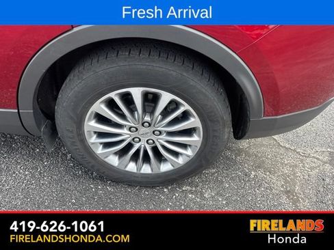 Used 2017 Lincoln MKX Select w/ Select Plus Package FWD image 15