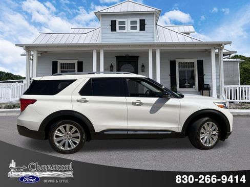 Certified 2023 Ford Explorer Limited w/ Limited Technology Package RWD image 5