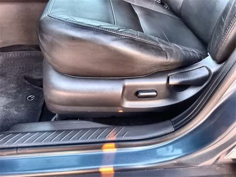 Used 2010 Ford Escape Limited image 31