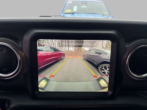 Used 2022 Jeep Gladiator Rubicon w/ LED Lighting Group image 23