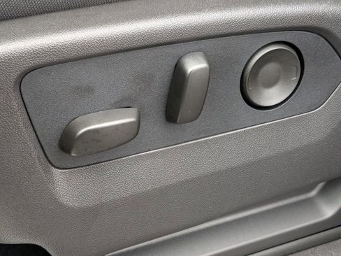 New 2026 GMC Sierra 1500 Elevation image 15