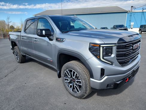 New 2026 GMC Sierra 1500 AT4 w/ Technology Package AWD/4WD image 2