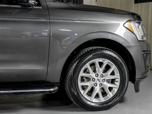 Used 2021 Ford Expedition XLT RWD image 7