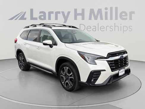 Used 2026 Subaru Ascent Limited w/ Popular Package #2 AWD/4WD image 7