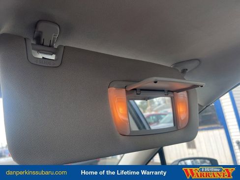 Used 2017 Subaru Outback 2.5i Limited image 23