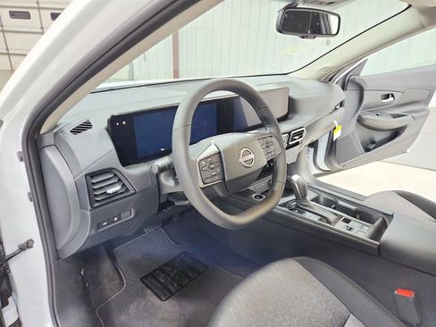 New 2026 Nissan Sentra SV FWD image 18