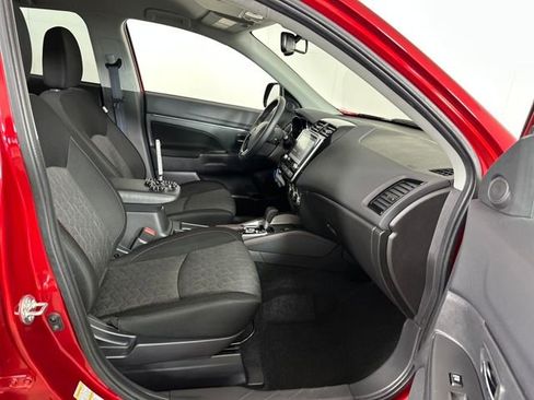 Used 2024 Mitsubishi Outlander Sport LE image 28