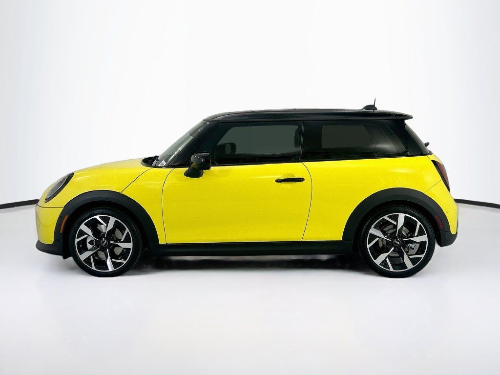 New 2027 MINI Cooper 2-Door Hardtop FWD image 8