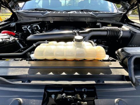 Certified 2022 Ford F150 Lariat w/ Equipment Group 502A High image 32