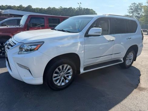 Used 2019 Lexus GX 460 Premium w/ Premium Package AWD/4WD image 7