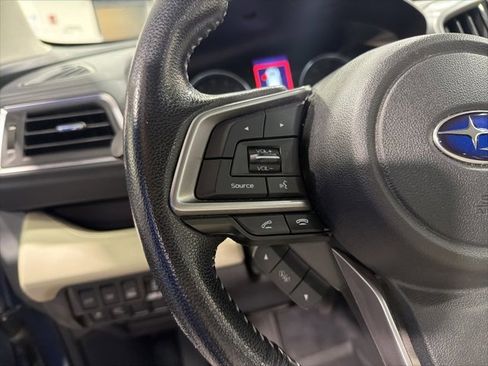 Used 2022 Subaru Ascent Limited w/ Technology Package image 17