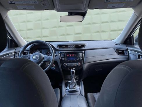 Used 2020 Nissan Rogue S AWD/4WD image 19