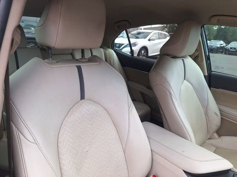 Used 2024 Toyota Camry XLE image 24