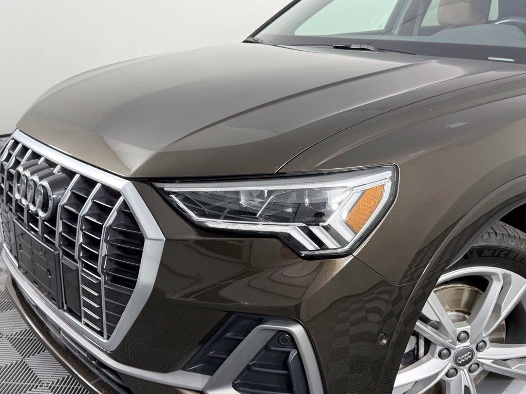 Used 2020 Audi Q3 2.0T Prestige AWD/4WD image 11