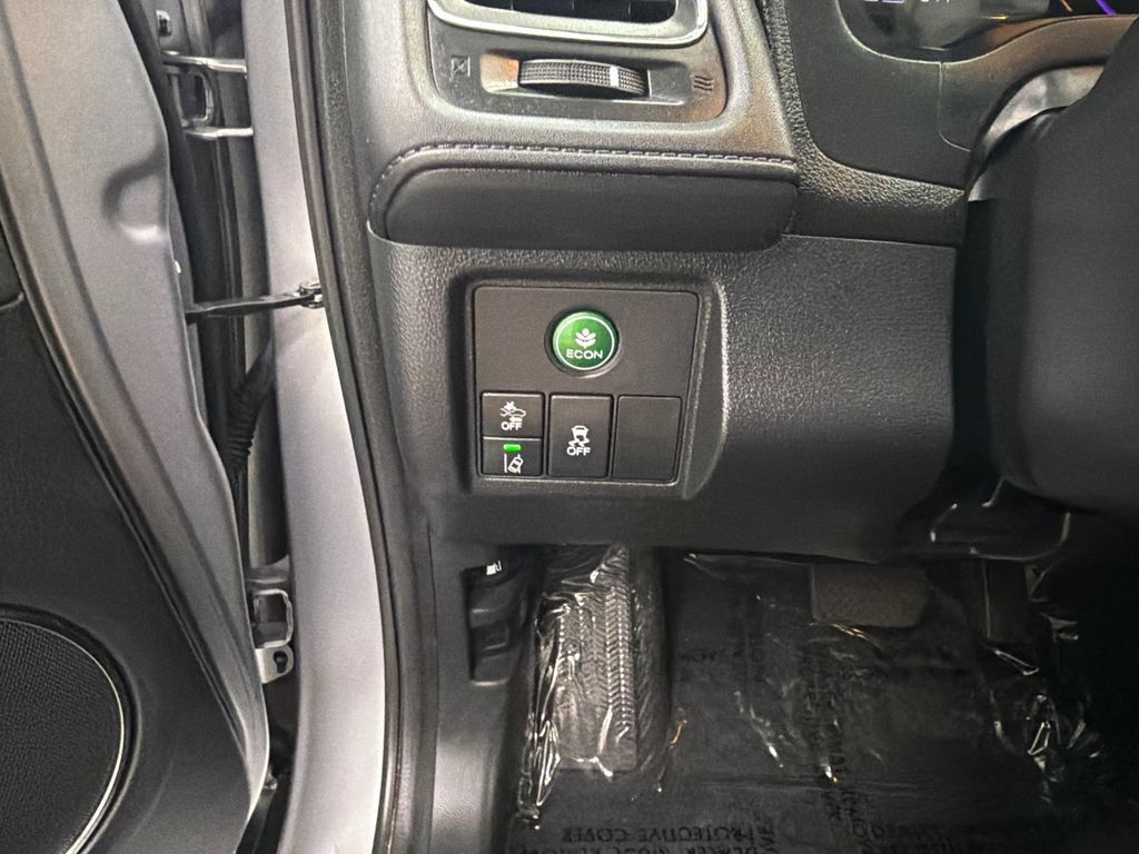 Used 2022 Honda HR-V EX image 32