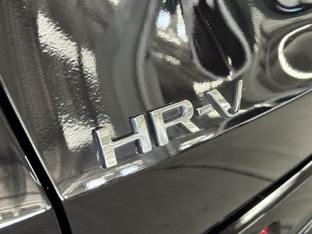 Used 2026 Honda HR-V EX-L image 11