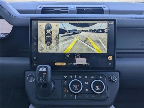 New 2026 Land Rover Defender 110 X-Dynamic SE image 14
