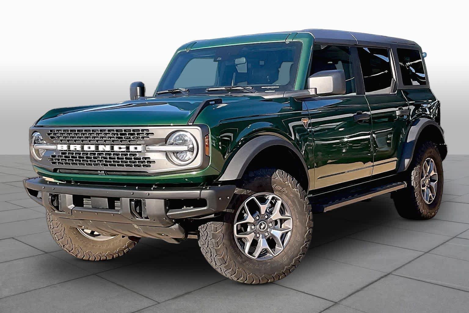 Used 2024 Ford Bronco Badlands AWD/4WD image 2