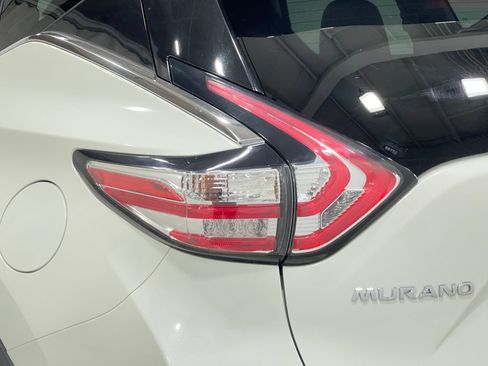 Used 2017 Nissan Murano Platinum w/ Platinum Technology Package FWD image 32