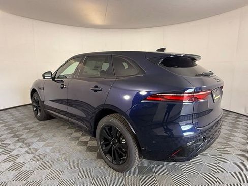 Used 2025 Jaguar F-PACE R-Dynamic S image 5