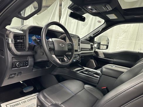 Used 2026 Ford F250 Platinum AWD/4WD image 15