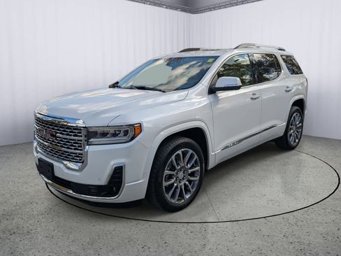 Certified 2023 GMC Acadia Denali w/ Denali Ultimate Package image 6