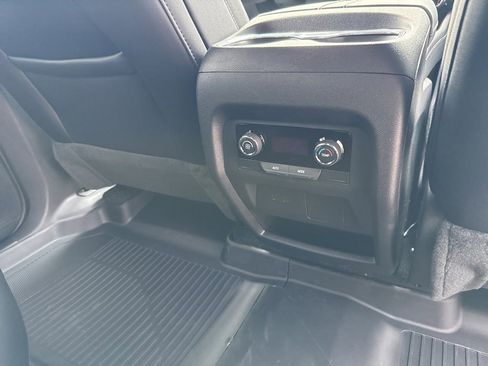 New 2026 Chevrolet Traverse LT w/ LPO, Floor Liner Package image 20