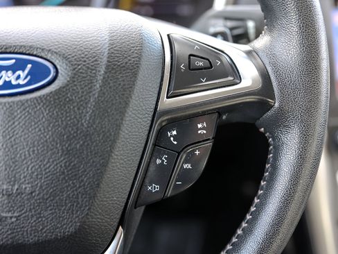 Certified 2019 Ford Fusion SE w/ Equipment Group 151A image 34