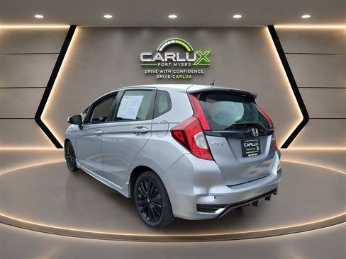Used 2018 Honda Fit Sport image 4