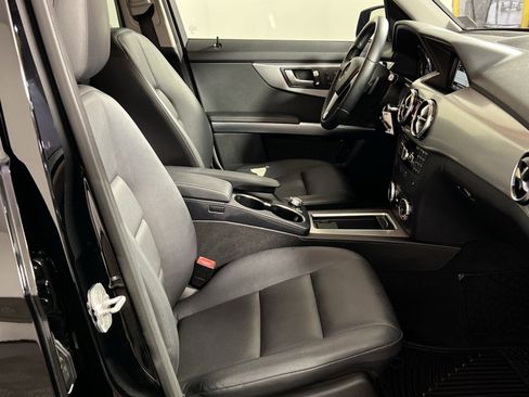 Used 2015 Mercedes-Benz GLK 350 4MATIC image 26
