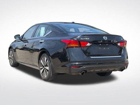 Used 2021 Nissan Altima 2.5 SV w/ SV Premium Package FWD image 18