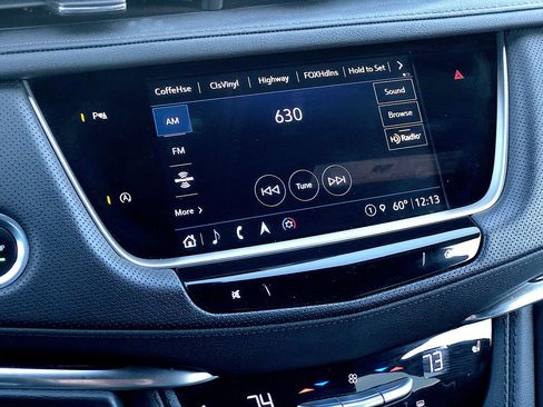 Used 2023 Cadillac XT5 Premium Luxury image 21