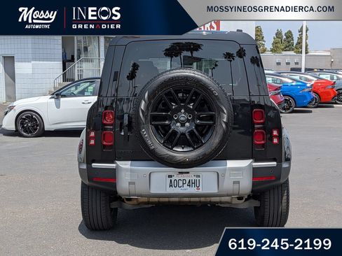 Used 2025 Land Rover Defender 110 S AWD/4WD image 10