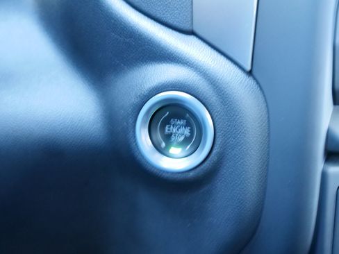 Used 2022 Chevrolet Silverado 1500 Custom Trail Boss image 25