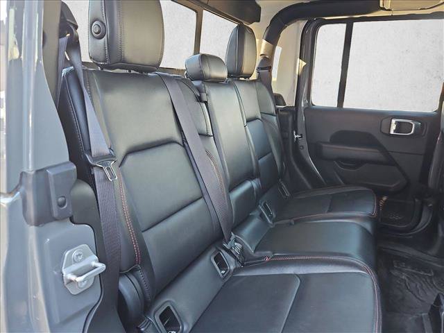 Used 2021 Jeep Gladiator Rubicon AWD/4WD image 17