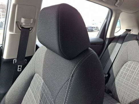 Certified 2024 Honda HR-V LX image 17