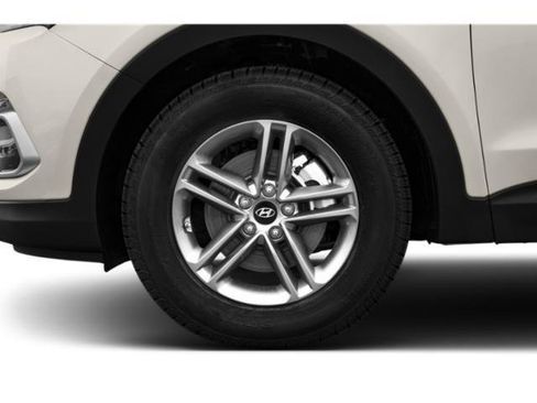 Used 2018 Hyundai Santa Fe Sport image 14